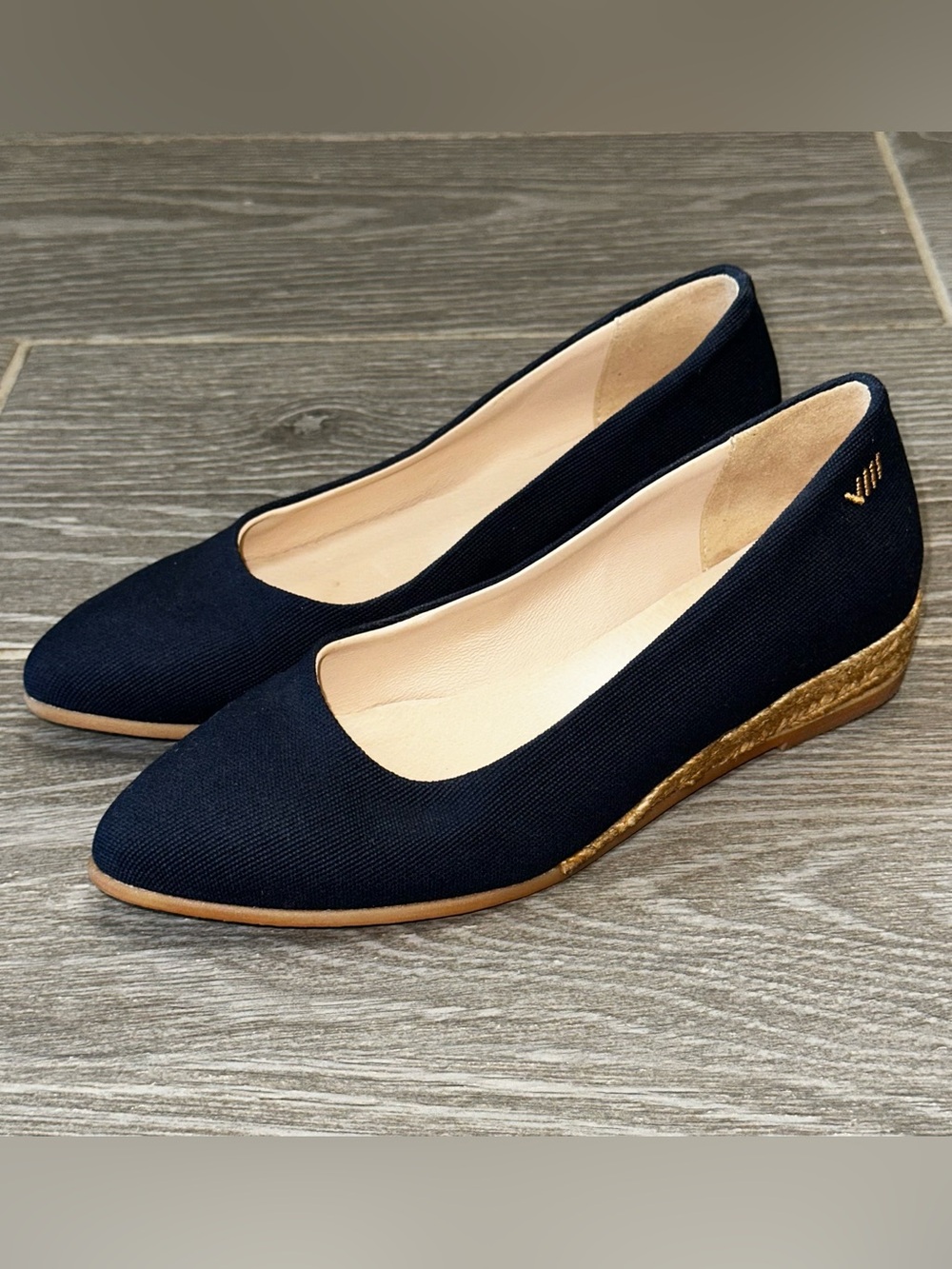 Viscata Rubina Canvas Espadrille Wedge Navy Women’s 35 (US 5) Pointed Toe Flats